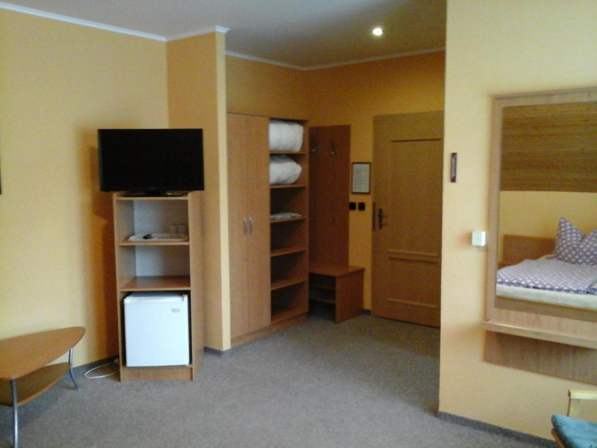 Penzion Adam - Makov Extérieur photo